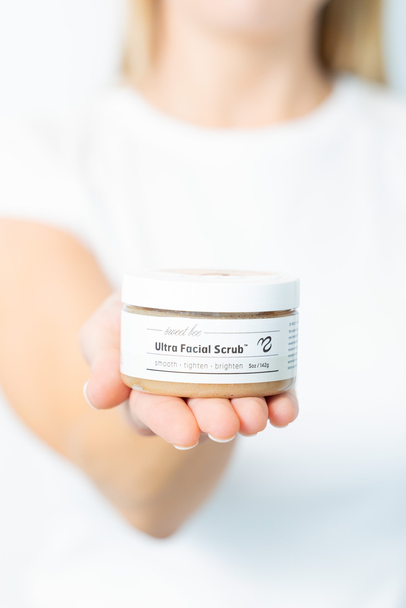 Ultra Facial Scrub